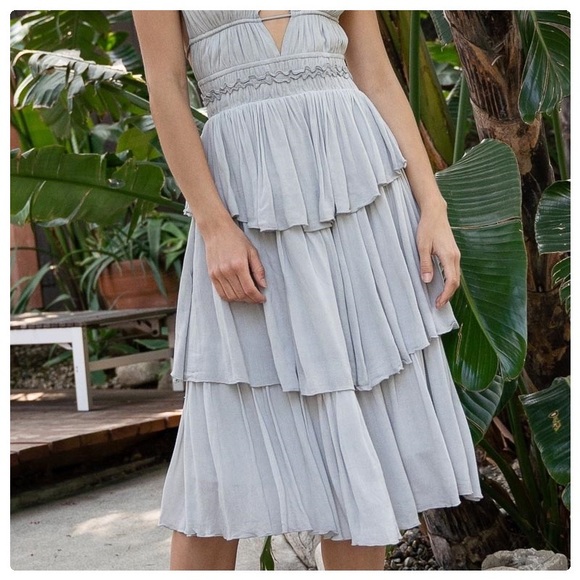 Island Girl Tropical Halter Midi Dress - Picture 6 of 13